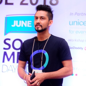 Digital Pratik 🅿️ - Founder at DigitalPratikUniversity.com & Personal Branding Expert