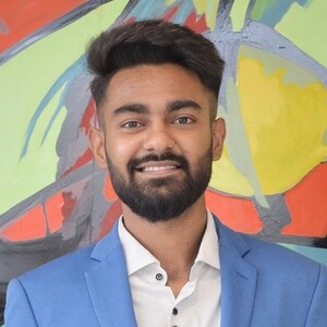 Priyank Singh - Founder, Bizwit Marketing